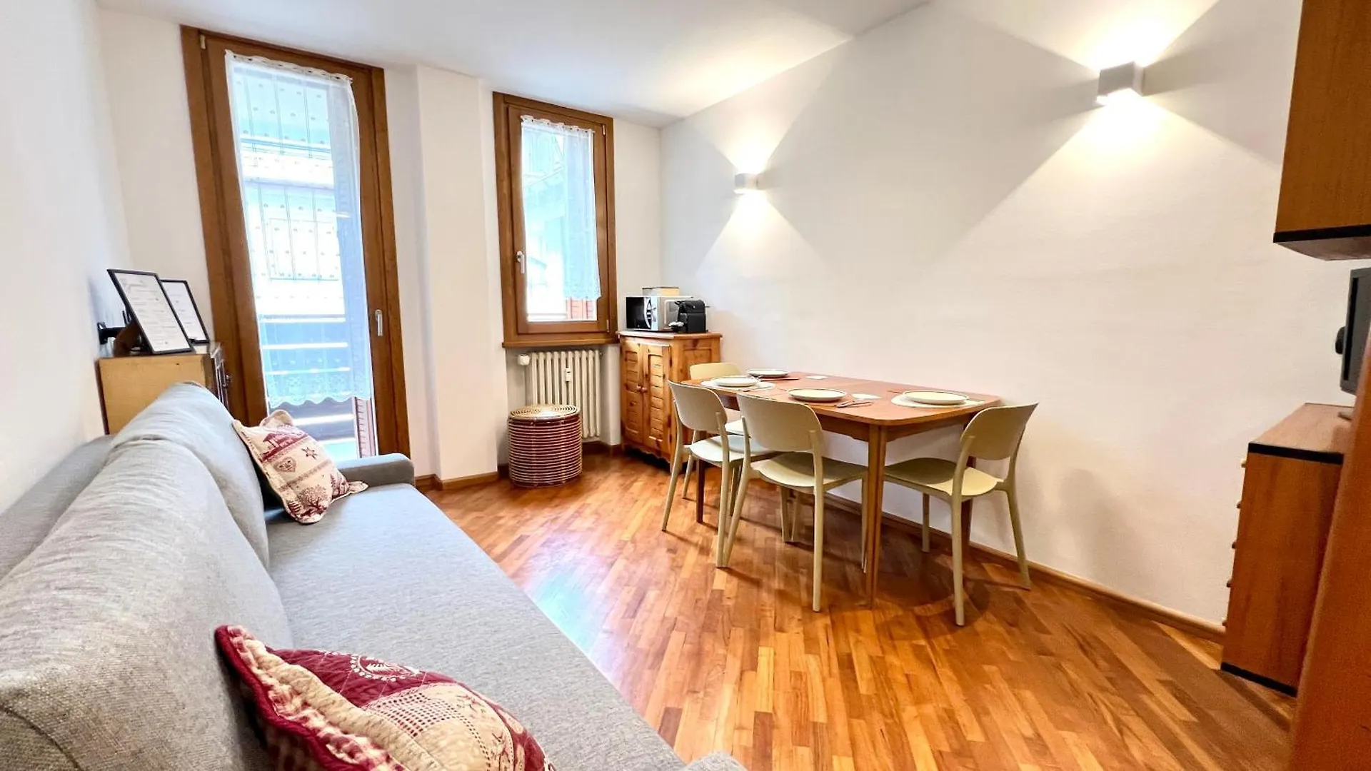 La Casetta Vintage By Zitro Apartments Bormio 0*,  Italy